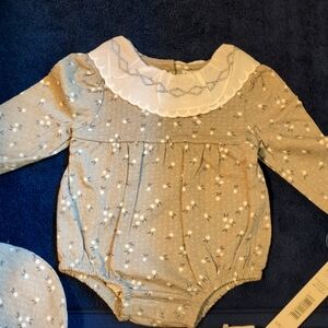 Nicole Miller 3PC Cotton Ash Floral Beret/Romper Bodysuit/White Socks Pair 3/6 M